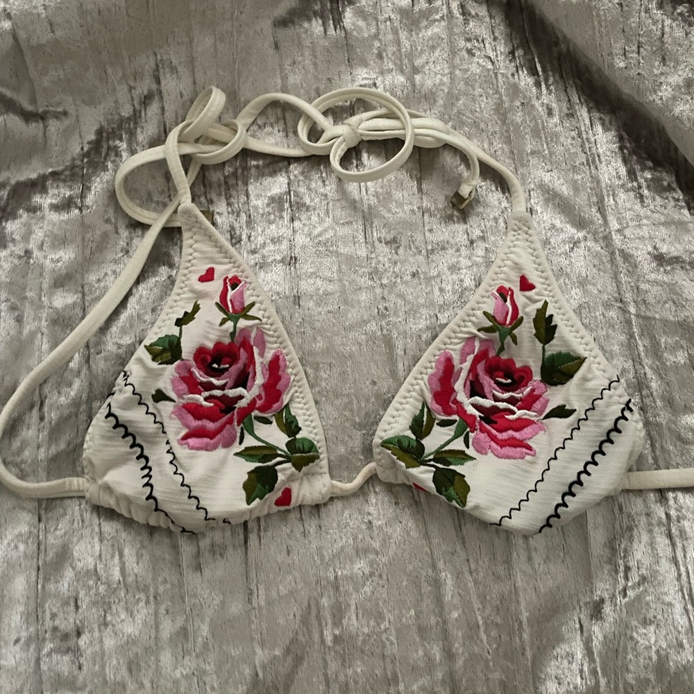 Betsey Johnson Floral Bikini Top